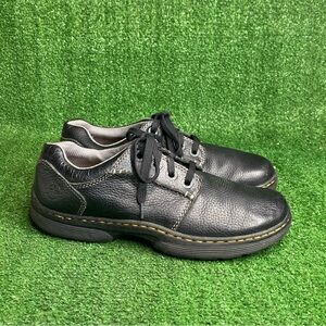 Dr. Martens SZ 9 Rockland Black Sneakers Sleek Design